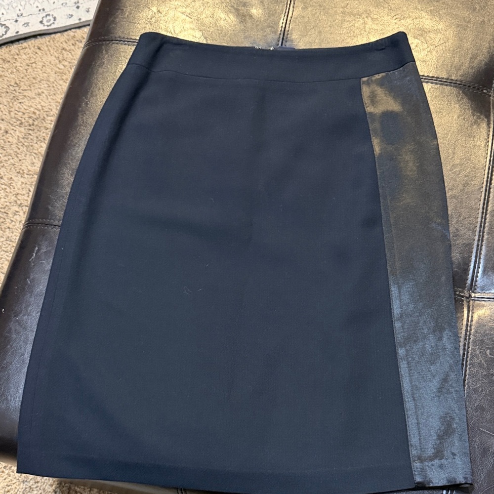 GAP Black Pencil Skirt